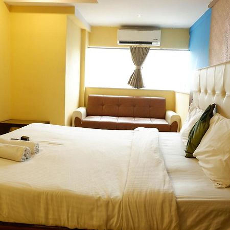 Hotel Artusinn Midc Andheri East Мумбаї Екстер'єр фото