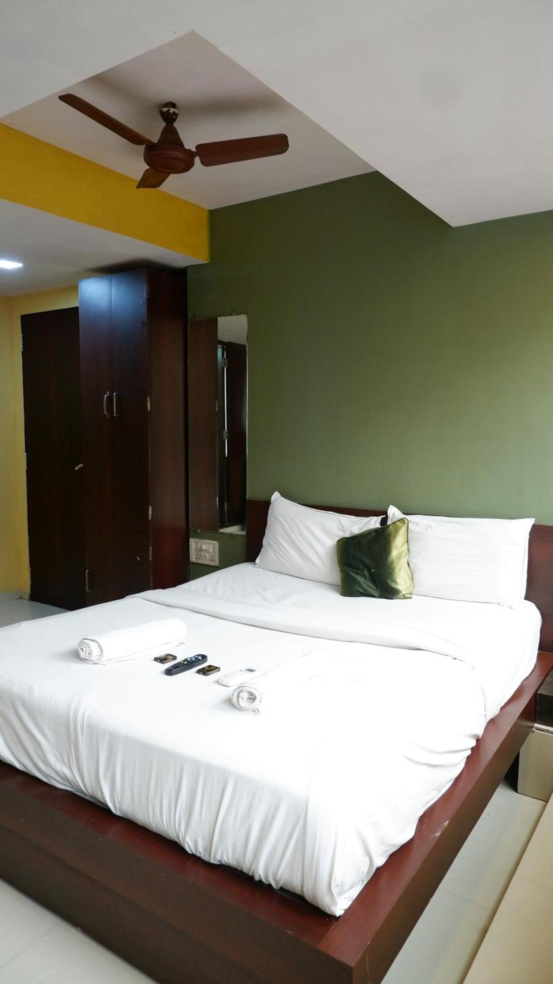 Hotel Artusinn Midc Andheri East Мумбаї Екстер'єр фото