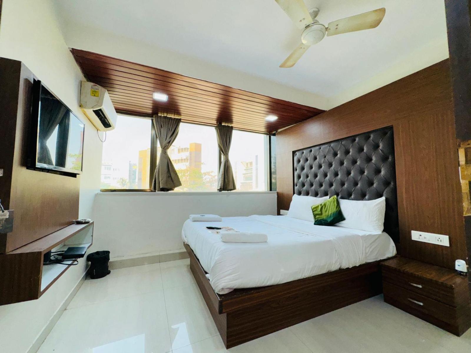 Hotel Artusinn Midc Andheri East Мумбаї Екстер'єр фото